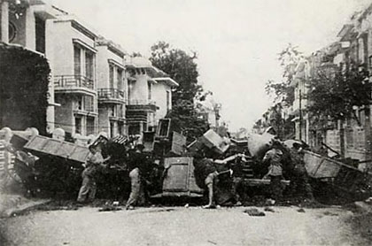 Nghệ thuật giành và giữ quyền chủ động kháng chiến