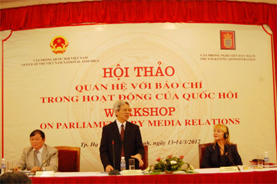 Báo chí: Cầu nối giữa Quốc hội và người dân