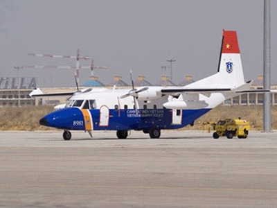 Máy bay CASA-212-400