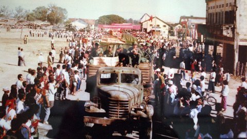 Cùng gìn giữ và phát triển tình hữu nghị vĩ đại