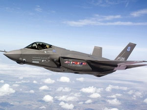 Anh có chiếc máy bay chiến đấu tàng hình F-35 đầu tiên