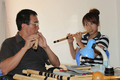 Để tiếng sáo Mông ngân mãi