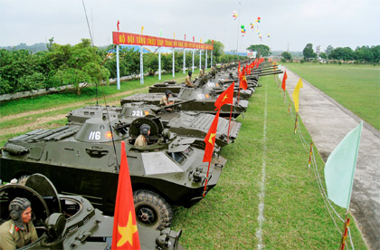 Khai thác, sử dụng 300.000km xe tăng-thiết giáp