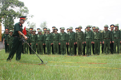 Phát triển đội ngũ, hiện đại hóa trang bị đáp ứng kịp thời yêu cầu nhiệm vụ
