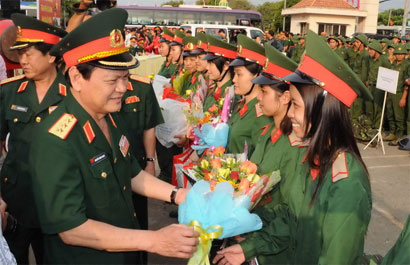 Các địa phương, đơn vị giao, nhận quân nhanh gọn, an toàn