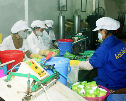 Ngọn măng tình nghĩa đến Trường Sa