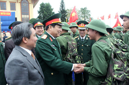 Nắm vững nội dung, triển khai đồng bộ các giải pháp, xây dựng đội ngũ cán bộ vững mạnh, đáp ứng yêu cầu nhiệm vụ trong tình hình mới