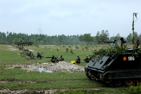 Diễn tập chỉ huy, cơ quan một  bên hai cấp năm 2013