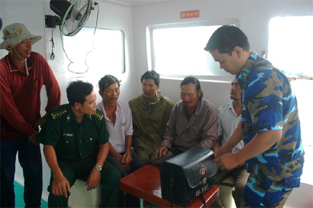 BĐBP tỉnh Khánh Hòa cứu 7 người gặp nạn trên biển