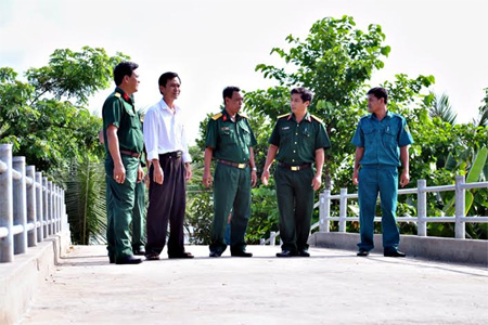 Xuất quân thực hiện các công trình Tết quân dân