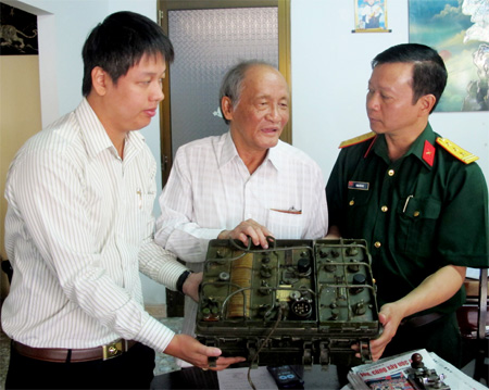 Hiến tặng hiện vật về Đại tướng Nguyễn Chí Thanh