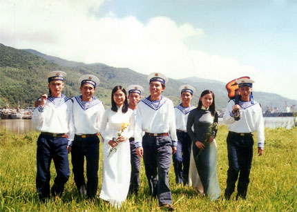 Ba xuân một khắc…