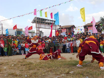 Tết nô nức trẩy hội chợ Gò 