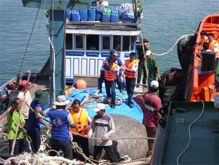 Những “hiệp sĩ” trên biển (Tiếp theo và hết)