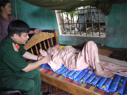 Bộ tư lệnh Quân khu 5 xác minh và xây nhà tặng Mẹ Việt Nam anh hùng tỉnh Quảng Nam