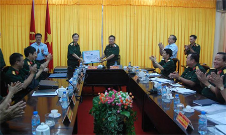 Thượng tướng Lê Hữu Đức thăm, chúc Tết Bộ CHQS, Bộ Chỉ huy BĐBP tỉnh Cà Mau