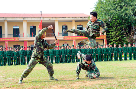 Thi đua rèn đức, luyện tài, xứng đáng với truyền thống cơ quan tham mưu, chỉ huy cấp chiến lược