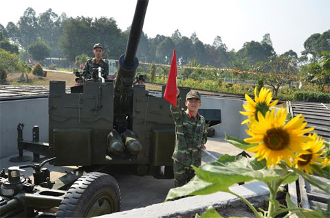 “Vui tươi, đầm ấm, tiết kiệm, an toàn, sẵn sàng chiến đấu cao”
