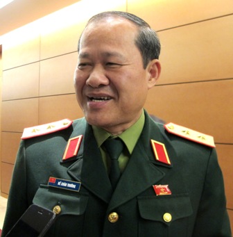 Không thể dùng tiền thay cho nghĩa vụ quân sự