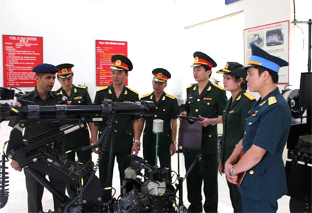 Giao lưu sĩ quan trẻ Việt Nam - Ấn Độ