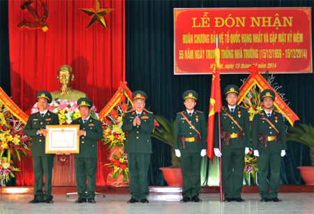 Tăng cường huấn luyện chó nghiệp vụ tìm kiếm cứu nạn 