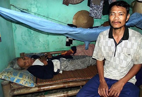 Xin hãy cứu gia đình có 3 người bệnh nặng