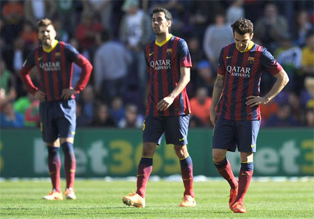 Barcelona gục ngã đau đớn trên sân của Valladolid