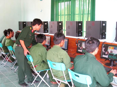 Tăng cường an toàn thông tin và tác chiến không gian mạng