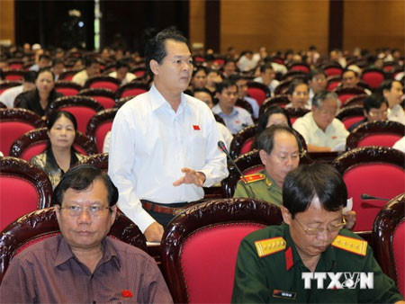 Đa số đại biểu Quốc hội đề nghị lấy phiếu tín nhiệm ở hai mức