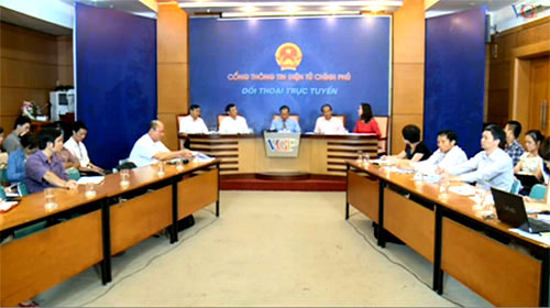 “Gỡ nút thắt cho sản xuất và tiêu thụ xăng sinh học E5”