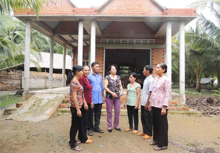 Vĩnh Long: Xóa nhà tạm nhờ mô hình góp vàng