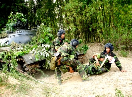 “Đơn vị Quân y 5 tốt” ở Lữ đoàn xe tăng 215