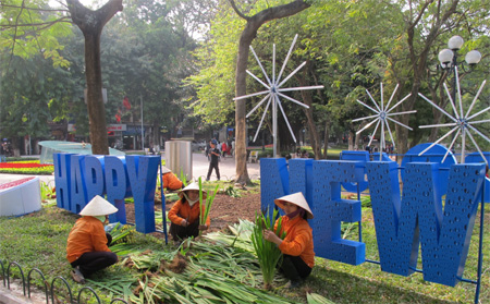 Những người làm Thủ đô thêm đẹp