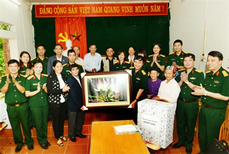 Báo Quân đội nhân dân hành quân về nguồn