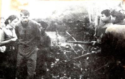 Phục kích phòng không ở đồi Bù