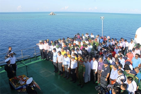 Đến với Trường Sa