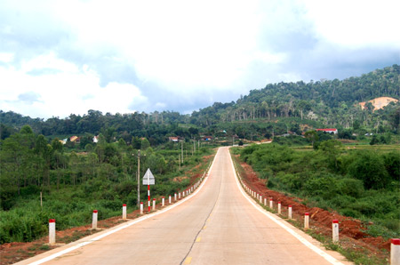 Cần có sự đột phá về chính sách giảm nghèo miền núi