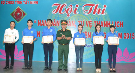 Bộ CHQS tỉnh Tây Ninh thi “Nét đẹp chiến sĩ sao vuông”