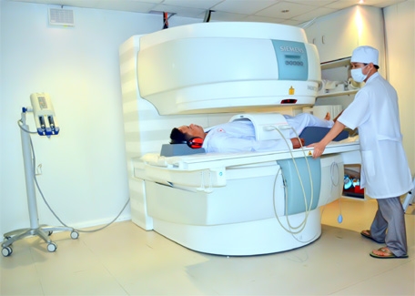 Phấn đấu trở thành trung tâm y học của khu vực