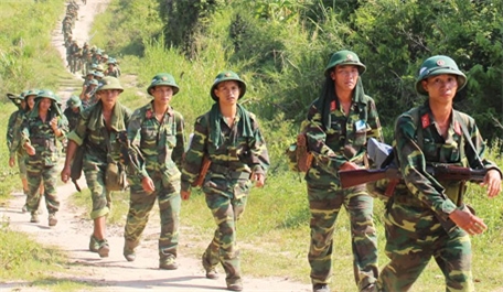 Luyện quân ở Đồi Tròn