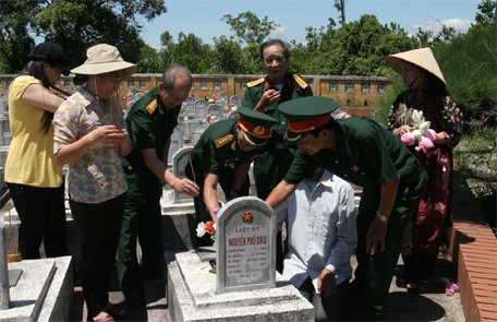 Đánh trận trên miền cát trắng (Kỳ 2)