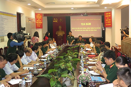 Tọa đàm “Nâng cao hiệu quả phòng, chống thông tin xấu độc, xây dựng bản lĩnh chính trị vững vàng”