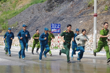 Giữ vững thế trận quốc phòng