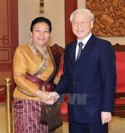 Tổng Bí thư Nguyễn Phú Trọng tiếp Đoàn đại biểu Ban Đối ngoại Trung ương Đảng NDCM Lào 