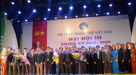 Đồng chí Trần Văn Thuấn tái đắc cử Chủ tịch Hội Thầy thuốc trẻ Việt Nam