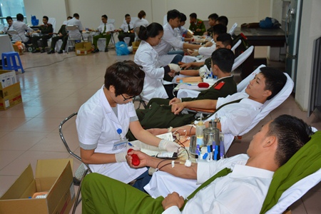 Tuổi trẻ Công an nhân dân tổ chức Ngày hội hiến máu lần thứ II