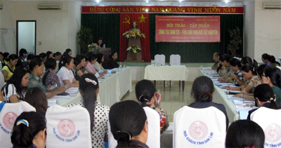 Tập huấn công tác dân tộc, tôn giáo cho cán bộ hội phụ nữ Tây Nguyên