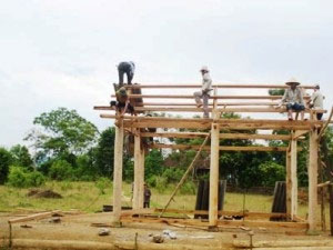 Đề nghị tiếp tục hỗ trợ nhà ở cho hơn 500.000 hộ nghèo