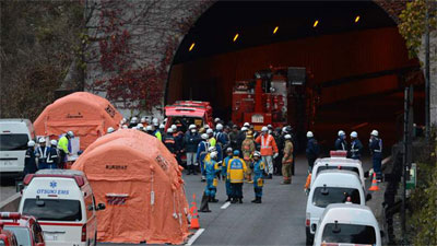 Hé lộ nguyên nhân vụ sập đường hầm cao tốc ở Nhật Bản 