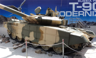 Ấn Độ đẩy mạnh mua sắm vũ khí